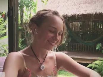 ohmymojo chaturbate stream image, 11.01.2026 02:40