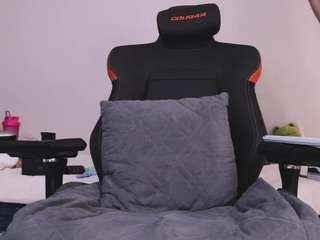 yourfeetmodel camsoda stream image