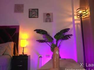 laauura camsoda stream image, 02.03.2025 03:40