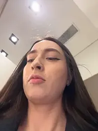 Holly_Play stripchat stream image, 17.01.2026 12:20