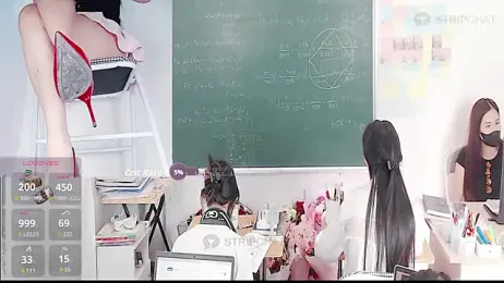 _Math_ stripchat stream image, 18.01.2026 08:00