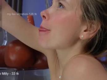 milly_shy chaturbate stream image