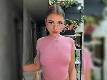 SweetyMia bongacams stream image, 21.01.2026 13:30