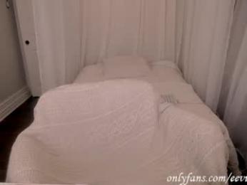 eevie_moon chaturbate stream image