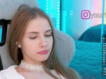 VikkiExtraCheese bongacams stream image