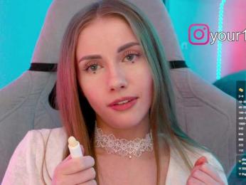 VikkiExtraCheese bongacams stream image
