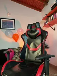 AlekBlake_ stripchat stream image, 24.01.2026 03:00