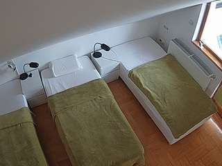 voyeurcam-julmodels-bed-7 camsoda stream image, 14.01.2026 15:30