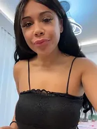 HaileyDiana stripchat stream image