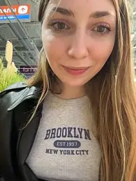 Sunny___Bunny stripchat stream image