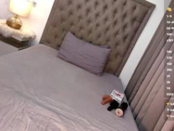 enchatressdixie chaturbate stream image