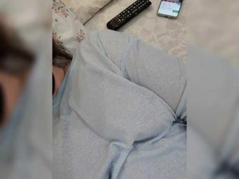 Angelia22 bongacams stream image