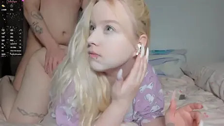 london6a6y stripchat stream image