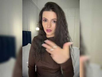 Oops_kiraa bongacams stream image