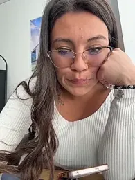 LIZ-06_ stripchat stream image