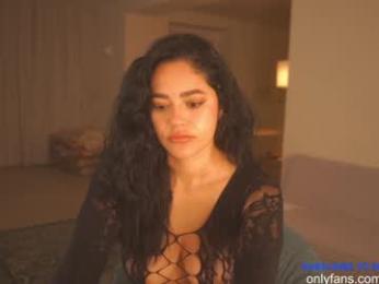 n_o_v_a chaturbate stream image, 05.03.2025 04:00