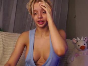 lesi_moonie chaturbate stream image