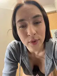 Holly_Play stripchat stream image