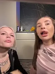 elloriah stripchat stream image