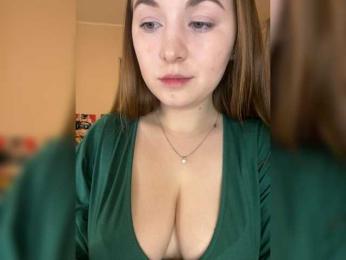 AlinaRay bongacams stream image, 05.03.2025 13:40