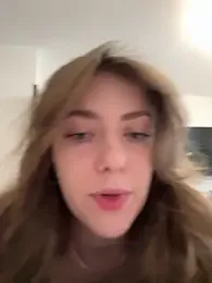 MariiD stripchat stream image, 15.02.2026 07:00