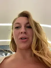 Sweet___Emily stripchat stream image, 15.02.2026 15:10