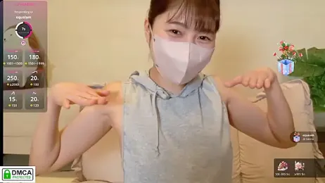 SUZU_ stripchat stream image, 16.02.2026 12:00