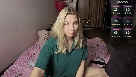 llolilove stripchat stream image