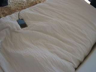 voyeurcam-julmodels-whitebed-4 camsoda stream image, 22.02.2026 00:00