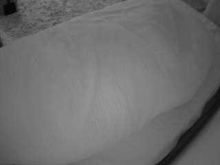 voyeurcam-julmodels-whitebed-4 camsoda stream image, 22.02.2026 00:00