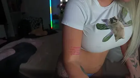 emmagray001 stripchat stream image