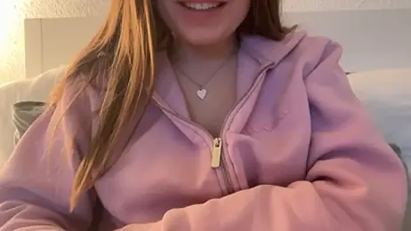 Lucyschickt stripchat stream image, 22.02.2026 14:30
