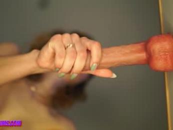 plump_bums chaturbate stream image