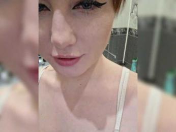 -Molly bongacams stream image