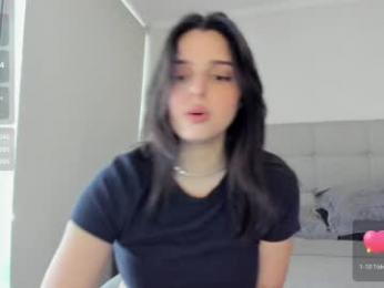 yourfreakygirl chaturbate stream image