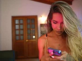 jhenna_greey chaturbate stream image, 27.02.2026 23:00