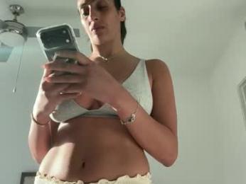 camiliakxoxo chaturbate stream image