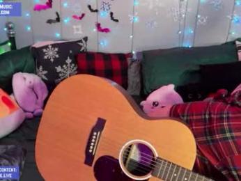 iwillbeyourmuse chaturbate stream image