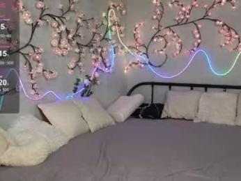 kris_mon chaturbate stream image