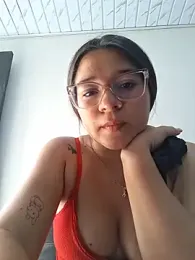 -VICKKY stripchat stream image