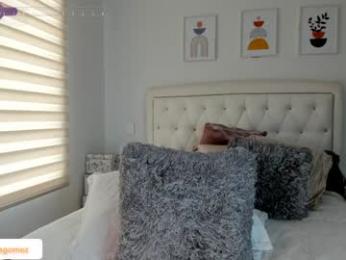 camilagomezz chaturbate stream image