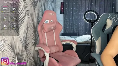 LallyRose69 stripchat stream image