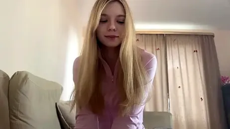 FruityXo stripchat stream image