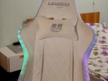 ho1yh01e chaturbate stream image