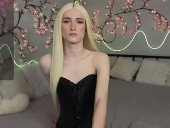 kris_mon chaturbate stream image, 07.03.2026 18:30