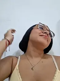 -VICKKY stripchat stream image