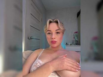 Mila-m bongacams stream image, 09.03.2026 16:00