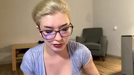 Love_plat1na stripchat stream image, 10.03.2026 19:30