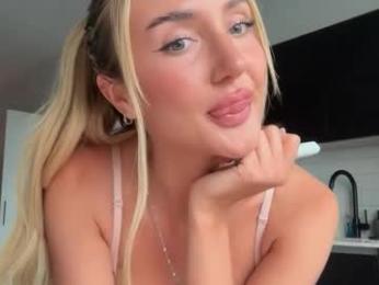 dreamyylilah chaturbate stream image, 12.03.2026 22:10