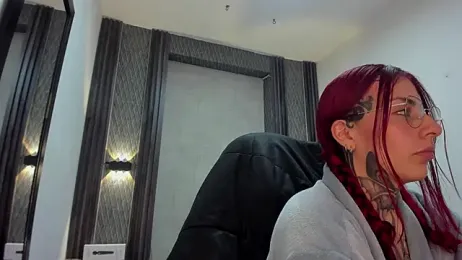 selene_red_ stripchat stream image